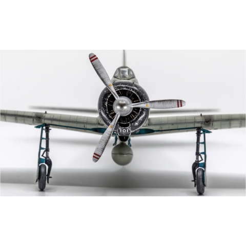 Mô hình lắp ráp Máy bay chiến đấu 1/48 Mitsubishi A6M2 Zero fighter ( ZEKE ) 61016