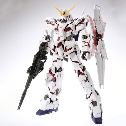 Mô hình lắp ráp Gundam MG 1/100 RX-0 Unicorn Ver.Ka Bandai