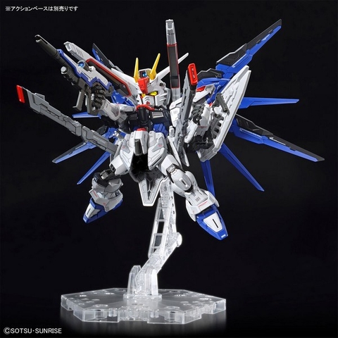 Mô hình lắp ráp MASTER GRADE MGSD FREEDOM GUNDAM Bandai 4573102642578