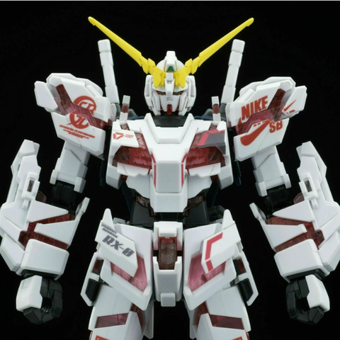 nike sb gundam figure