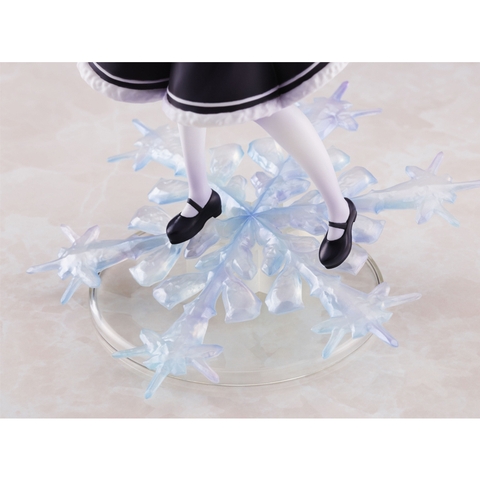 Mô Hình Figure Re Zero Starting Life in Another World Rem Winter Maid Ver AMP Taito