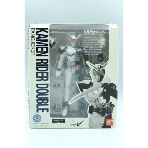 Mô Hình Lắp Ráp Bandai Kamen Rider W RKF Rider Armor Series Kamen Rider W Fang Joker