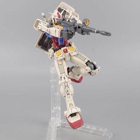 Mô Hình Lắp Ráp Gundam HG 1/144 RX-78-2 Beyond Global BB01 Tặng Decal + Base