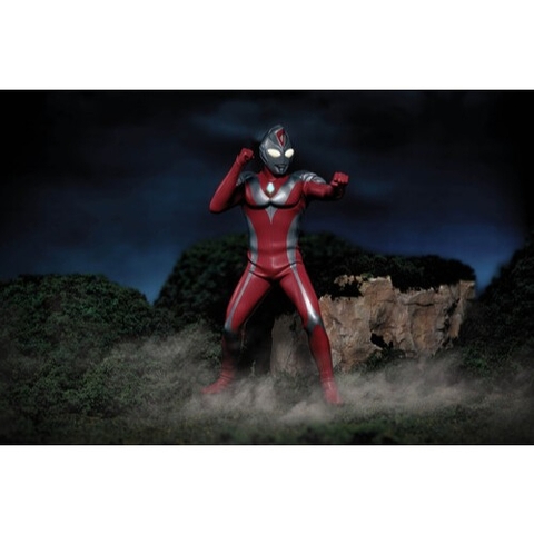 Mô Hình Ultraman Dyna Hero's Brave Statue Akai Daichi no Chikara Figure Bandai