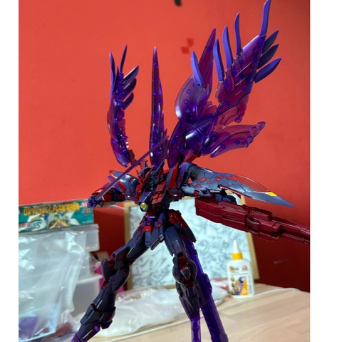 Mô hình lắp ráp MG 1/100 Wing Gundam Zero EW (Cross Contrast Colors / Clear Purple) Bandai