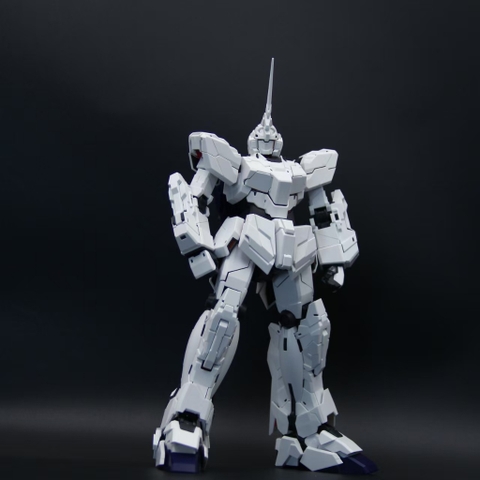Mô Hình Lắp Ráp MGEX Unicorn Gundam 2202 - Tặng Kèm Màu Clear