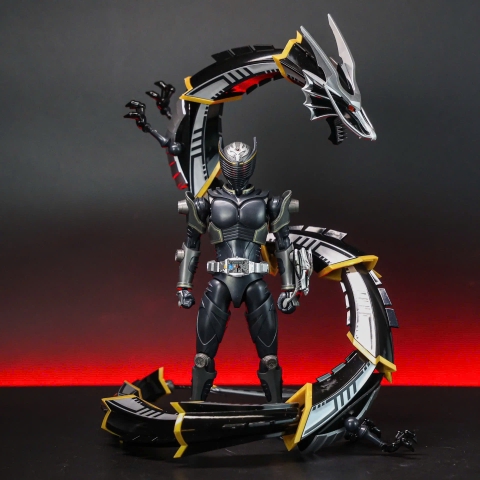 Mô Hình Lắp Ráp Figure Rise Masked Rider Ryuga Kamen Ace Studio 63933 ( Kèm Rồng Black Dragredder )