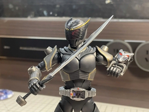 Mô Hình Lắp Ráp Figure Rise Masked Rider Ryuga Kamen Ace Studio 63933 ( Kèm Rồng Black Dragredder )