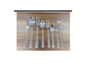 MUỖNG, NĨA ĐẦU VUÔNG 18CM Cherry