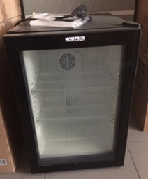 Minibar cửa kính BCW-40