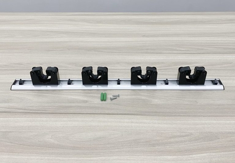 Móc treo chổi lau nhà ( 4 kẹp ) C-109