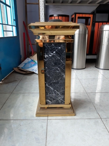 Thùng rác đá hoa cương