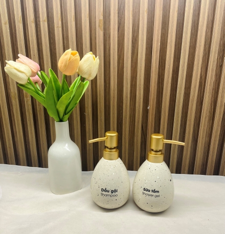 Bình sứ dầu gội/sữa tắm TT01 Kem