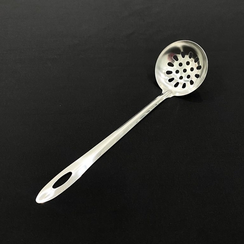 Vá inox có lỗ 27cm 182721L