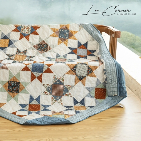 Chăn ghép vải trắng xanh, chần tay, kích thước 1,5x2m.