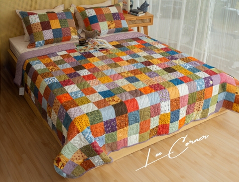 Bộ chăn gối ghép vuông nâu đỏ vàng, chần máy, size 2x2,2m