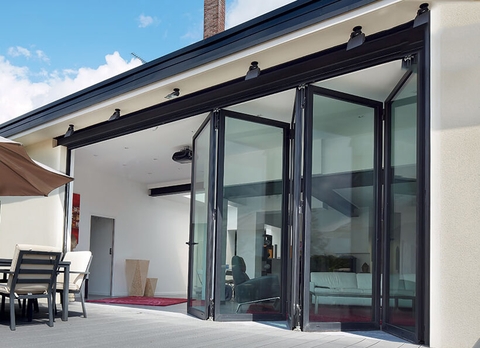 Ưu nhược điểm của cửa nhôm kính bạn đã biết chưa?