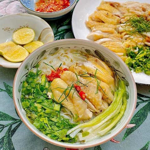 Phở Cánh Gà