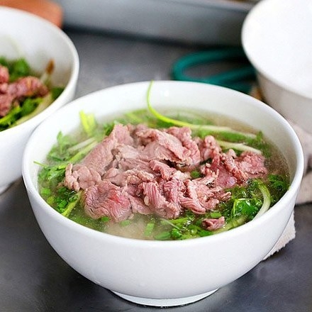 Phở Tái Trần