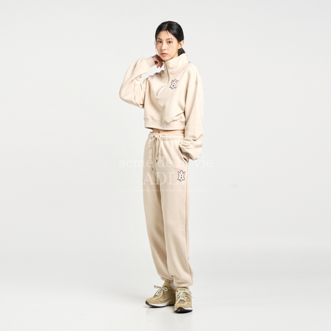 Bộ Nỉ ADLV Croptop Logo Lisa Màu Be