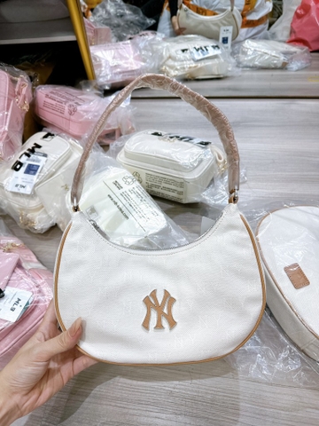 Túi Kẹp Nách MLB Hobo New York Yankees Họa Tiết Monogram SS2024