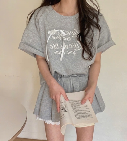 Bộ quần áo Hàn quốc nơ chân váy