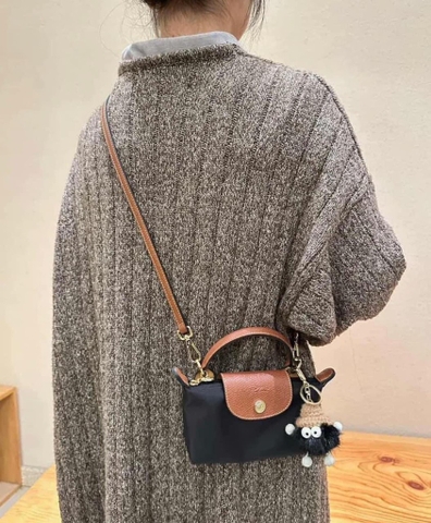 Túi Longchamp Đen Nắp Nâu