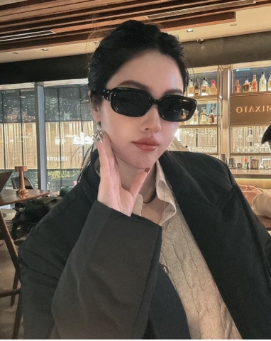 Kính Mát Gentle Monster Maison Margiela 106 Màu Đen