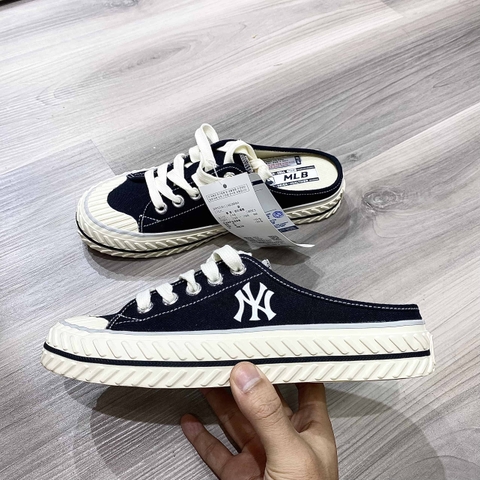 Giầy MLB Mule NY 3AMUUA11N-50BKS Màu Đen