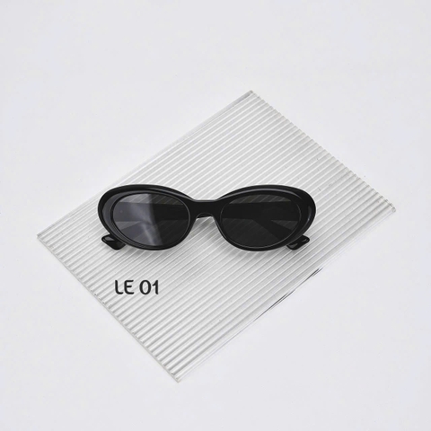 Kính Mát Gentle Monster Le 01 Màu Đen