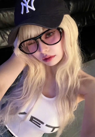 Kính Mát Gentle Monster OAA 01(V) Màu Tím