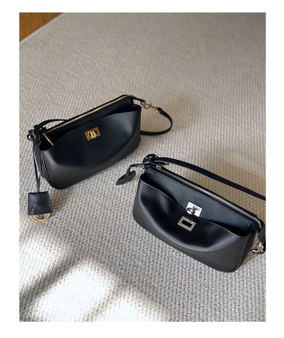 Túi Đeo Vai Rodeo Remake Korea Mini Clutch Màu Đen Khoá Bạc