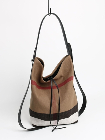 Túi Hobo Burberry Remake Korea Canvas