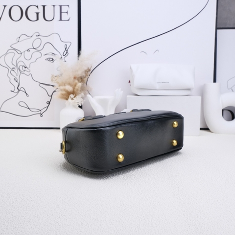 Túi Xách Miumiu Bản Hàn Da Bê 22cm Màu Đen