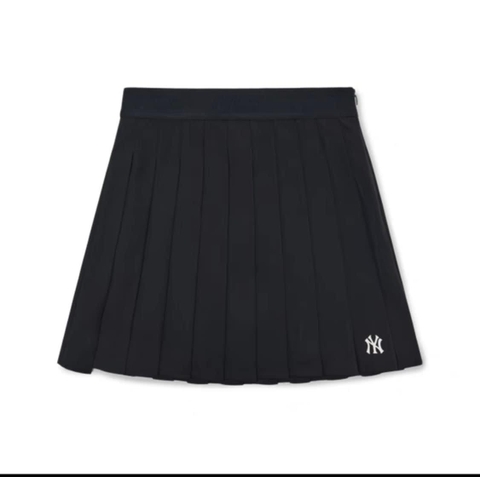 Váy Xếp Ly MLB 3FSKB0324-50BKS Màu Đen