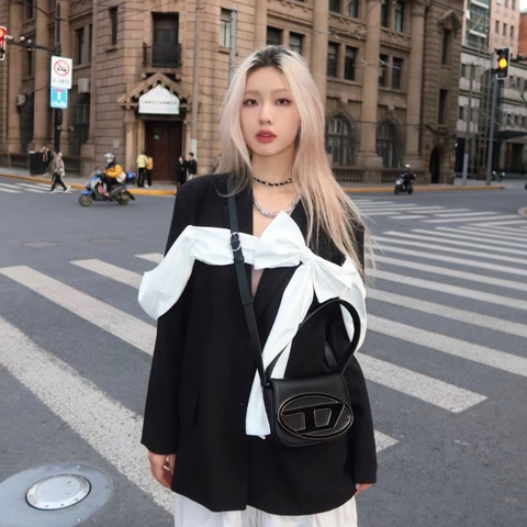 Túi Đeo Chéo Diesel Shoulder Bag 20 Cm Bản Remake Hàn Màu Đen