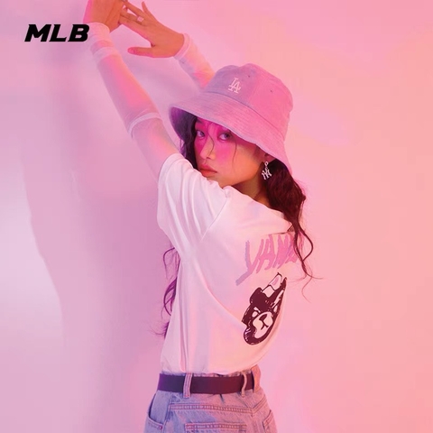 Áo Phông MLB Logo NY Tím Màu Trắng