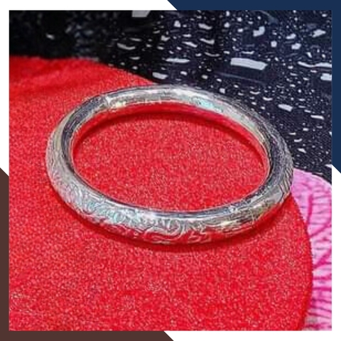 Bộ trang sức hầu đồng gồm Kiềng cổ, kiềng tay, trâm cài tóc, bông tai và khánh bằng bạc ta nguyên chất mã 46C5762