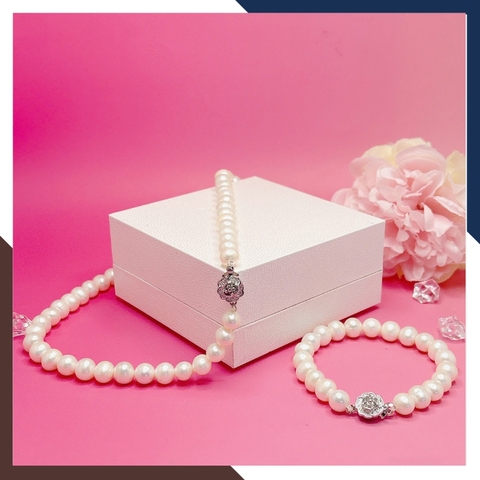 Bộ trang sức ngọc trai cao cấp gồm vòng cổ và vòng tay cho nữ mặc áo dài đẹp mã AC1010