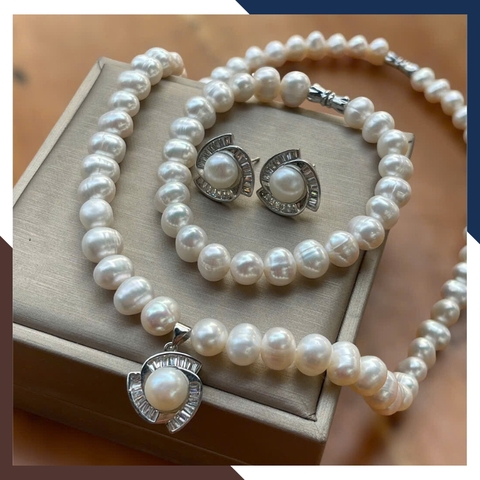 Bộ Trang Sức Ngọc Trai Cho Mẹ Phối Mặt Đính Pha Lê Trắng BTSNT99 | Ngọc Trai Thật
