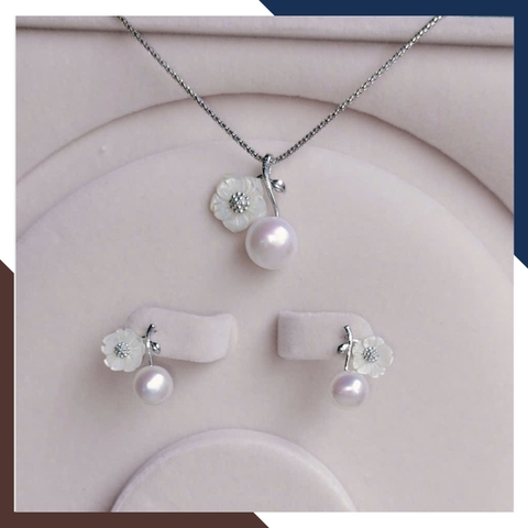 Bộ Trang Sức Ngọc Trai Thật Gồm Dây Chuyền Và Bông Tai Hình Hoa Phối Bạc BTSNT85