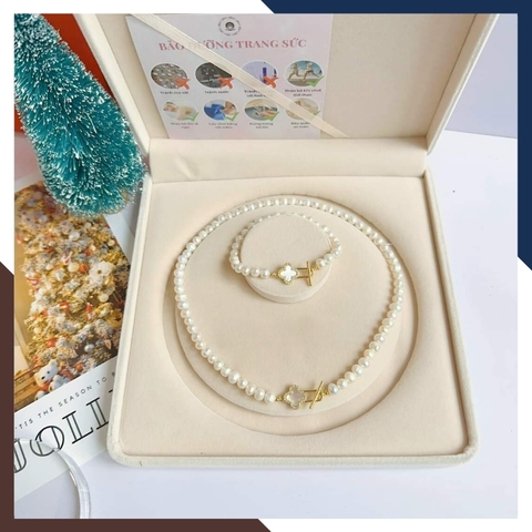 Bộ trang sức ngọc trai thật mix khóa cỏ 4 lá mã K50T78