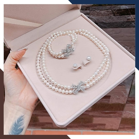 Bộ trang sức ngọc trai thật mặc áo dài đẹp cho nữ, mẫu vòng ngọc trai 2 vòng dáng choker khóa nơ mã 78K70T320