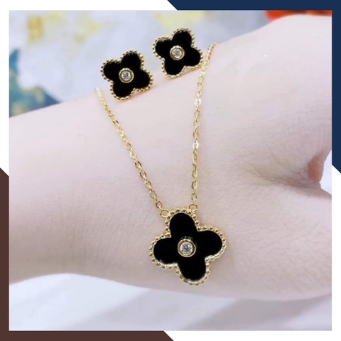 Bộ trang sức vàng cỏ 4 lá đen, gồm dây chuyền và bông tai bằng vàng korea 10k mã D70B52