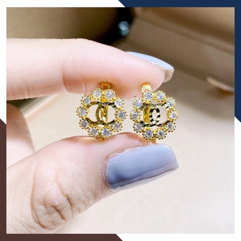 Bông tai Chanel vàng tây 10k kiểu chốt bấm viền hình hoa đính đá cho nữ đẹp mã TL50