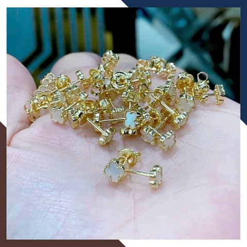 Bông Tai Cỏ 4 Lá Vàng Ý 10k Cho Nữ BTV220 – Vẻ Đẹp Dịu Dàng, May Mắn Bất Tận