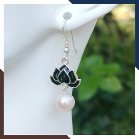 Bông tai ngọc trai móc câu dáng dài hình hoa sen đẹp cho nữ mã k90tt89