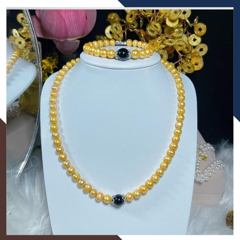 BTSNT19 – Bộ Ngọc Trai Vàng 7–8mm Phối Đá Mã Não Đỏ Đen