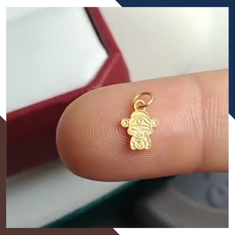 Charm ông thần tài vàng 18k mã 026AC388