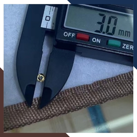 Charm vàng 18k ốp hạt ngọc trai xuyên tâm làm mặt dây chuyền mã 3.28O4.160